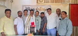 ગાંધીનગરના અગ્રણી પત્રકાર ભરતસિંહ રાઠોડ દ્વારા “કેપીટલ કોર્પોરેશન ન્યુઝ” સાપ્તાહિકનો પ્રારંભમિડીયા જગતમાં શુભેચ્છાઓનો વરસ્યો વરસાદ
