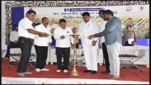 ગાંધીનગર જિલ્લાના ચારેય તાલુકાના મળી ૬૫૦ જેટલા ખેડૂતોએ ઉપસ્થિત રહી કૃષિ સંવાદ થકી કૃષિ વિષયક મુંઝવણોનું સમાધાન મેળવ્યું